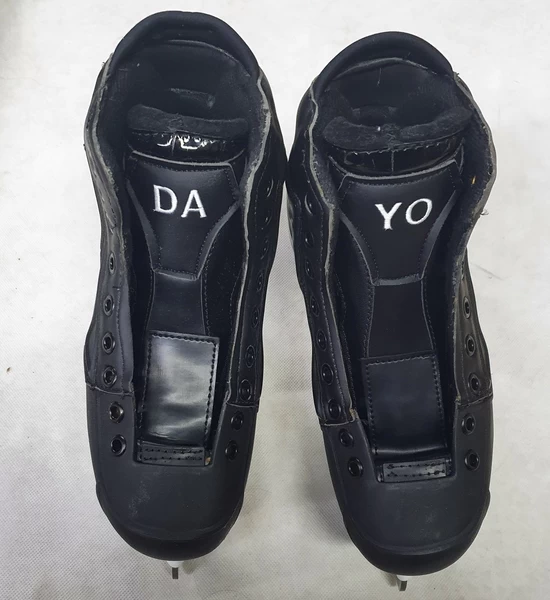 True Goalie Custom Skate - Junior 1 True Goalie Custom Skate - Junior